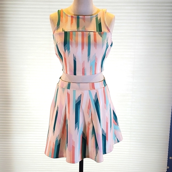 Decree Pastel Brushstroke Two Piece Crop Top & Skater Skirt Set Small - Picture 3 of 12